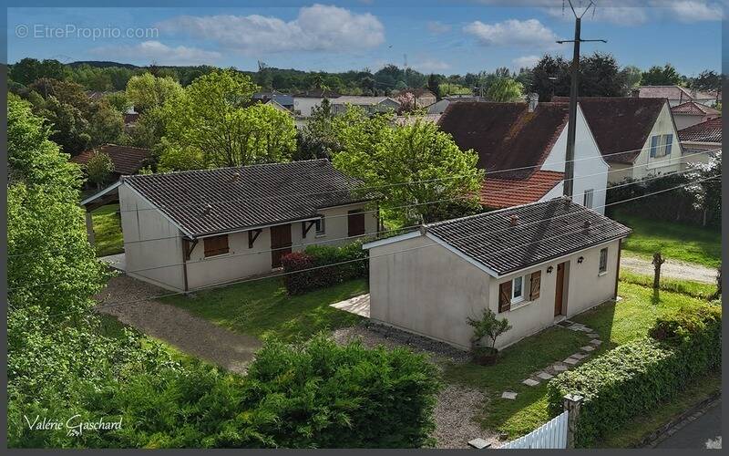 Maison à SAINT-SEURIN-SUR-L&#039;ISLE