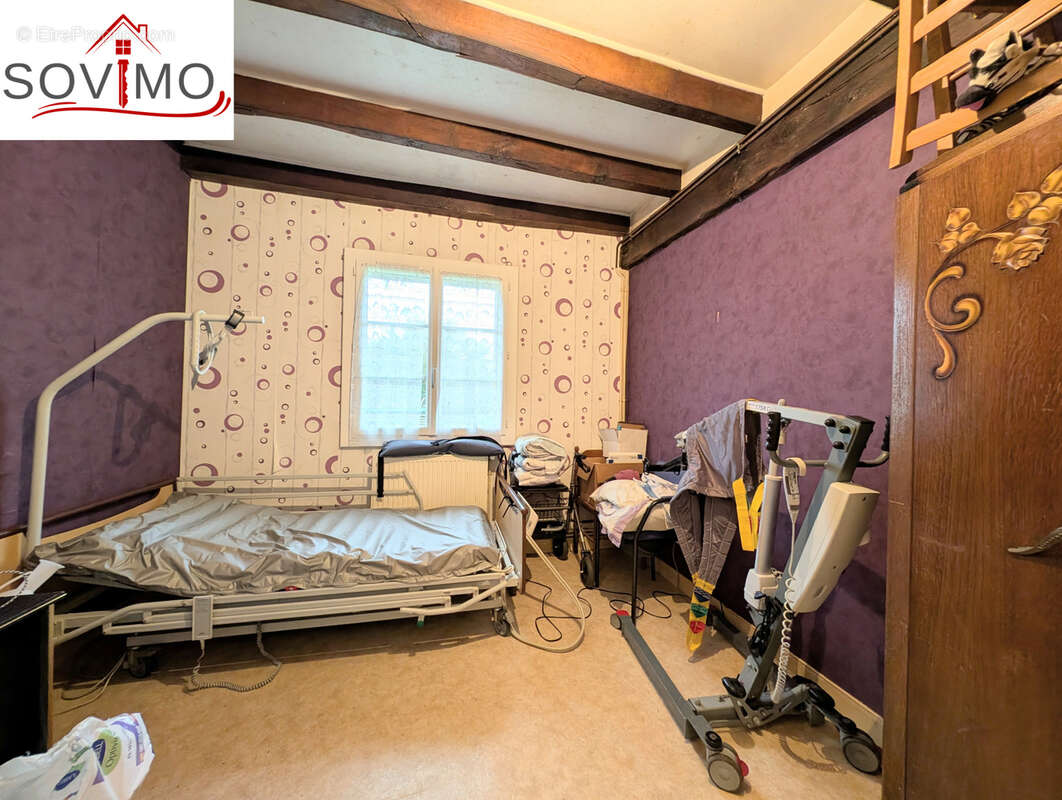 Maison à AVAILLES-LIMOUZINE