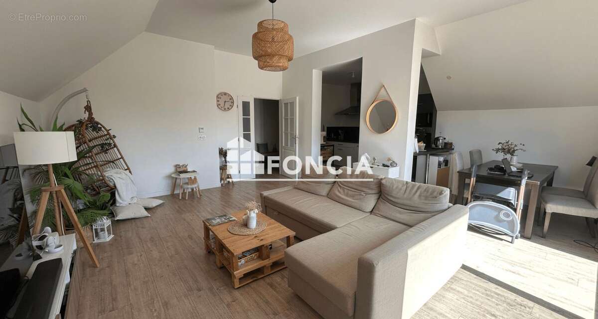 Appartement à LE COUDRAY