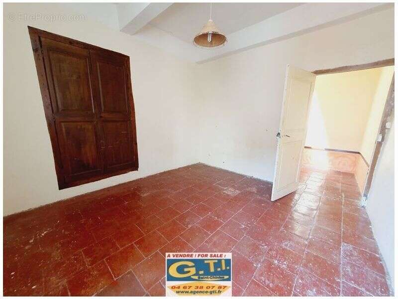 Maison à SAINT-CHINIAN