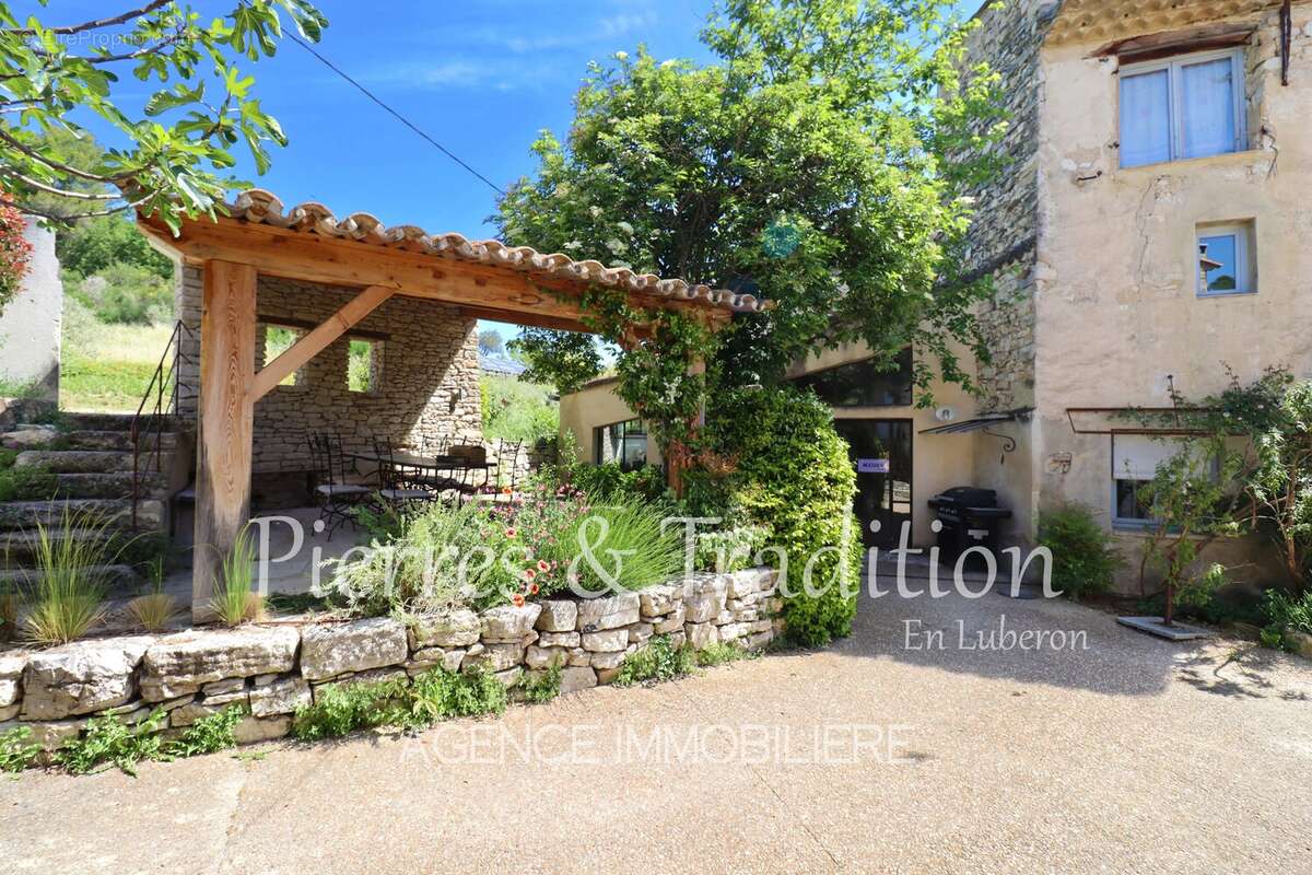 Exclusivité – Propriété d’exception de plus de 3,7 hectares au cœur du Luberon - photo 9