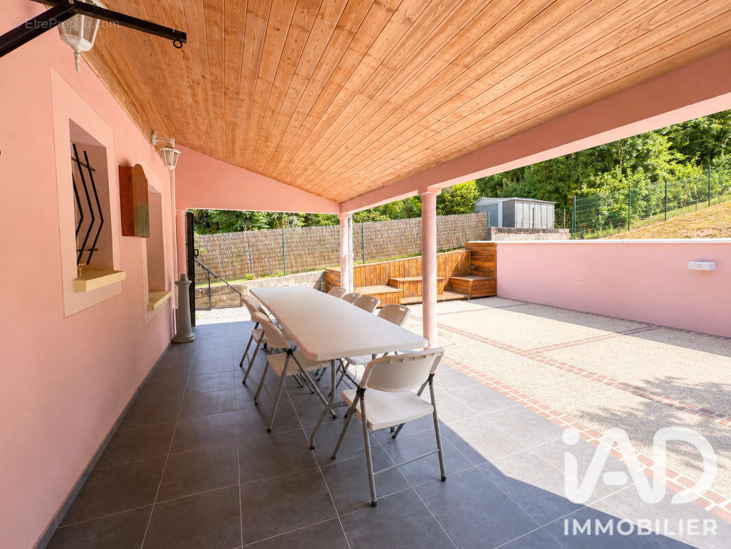 Maison 226 m² à Romeny-Sur-Marne  - photo 6