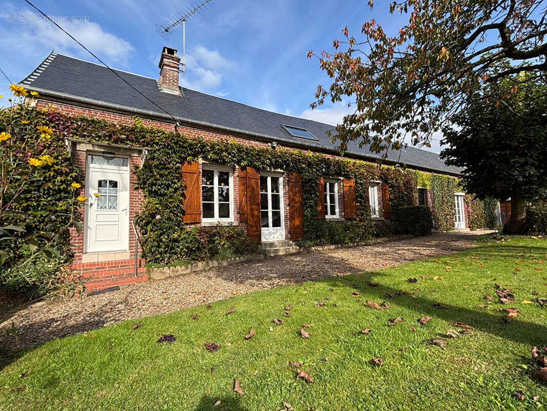 Maison à LABOISSIERE-EN-THELLE