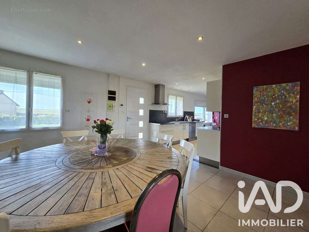 Maison 129 m² à Saint-Georges-Sur-Eure  - photo 2