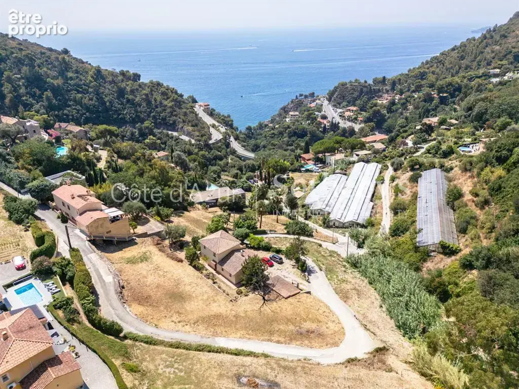 Èze : Terrain constructible 988 m² proche Monaco - Projet villa - photo 6