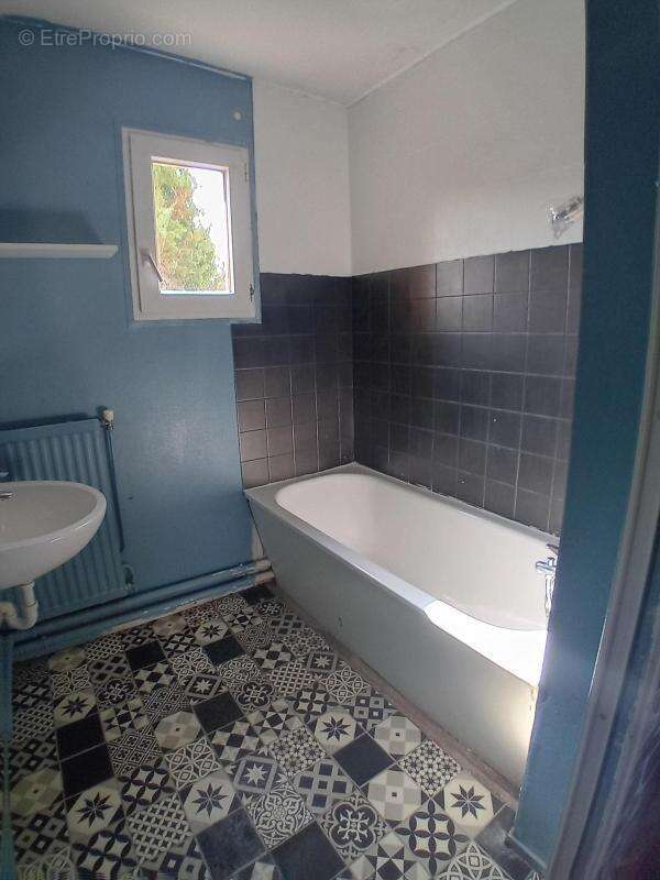 Maison à NUITS-SAINT-GEORGES