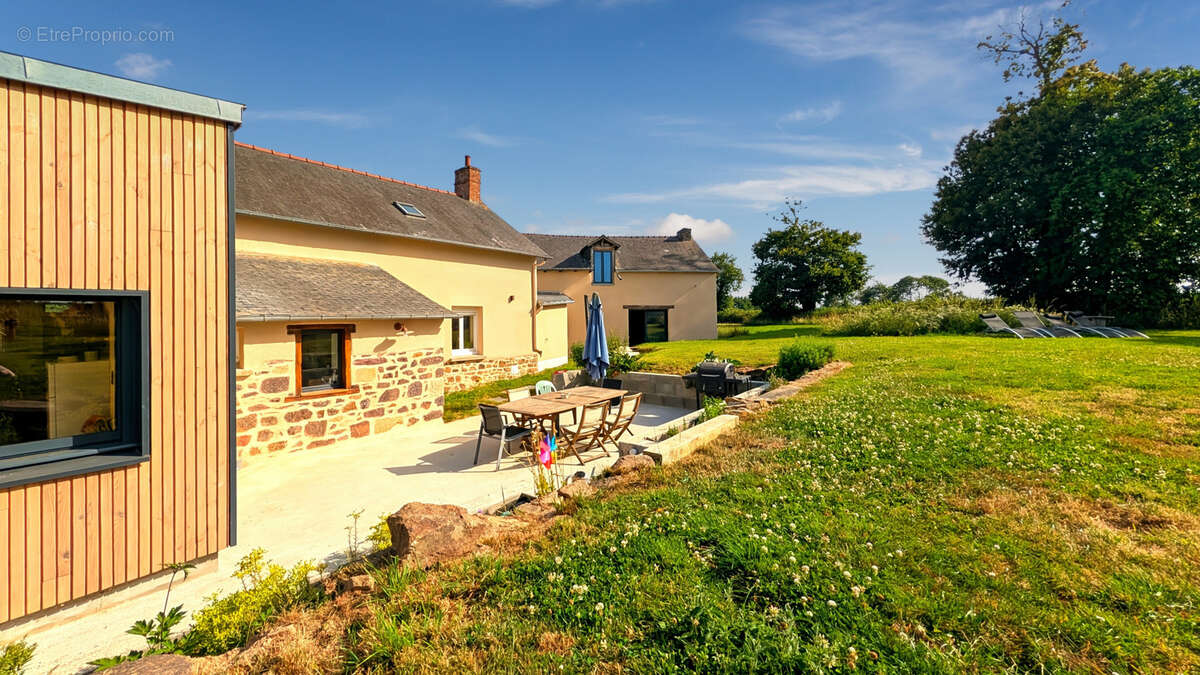 Maison à BEDEE