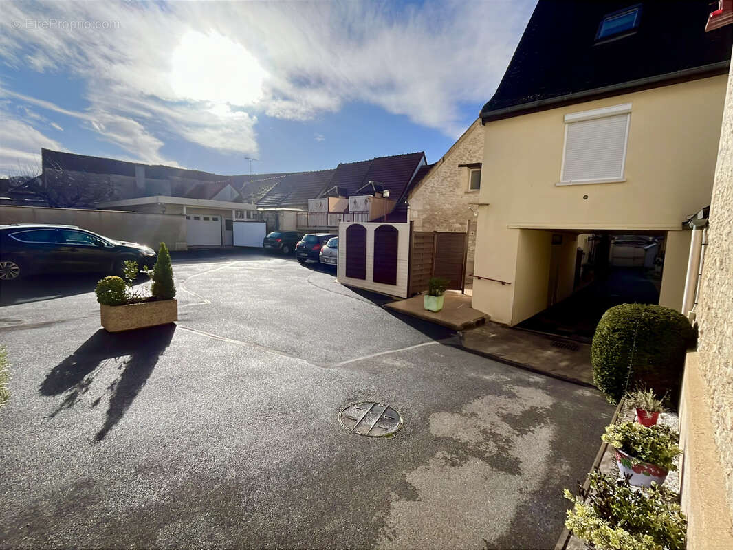 Appartement à LIANCOURT