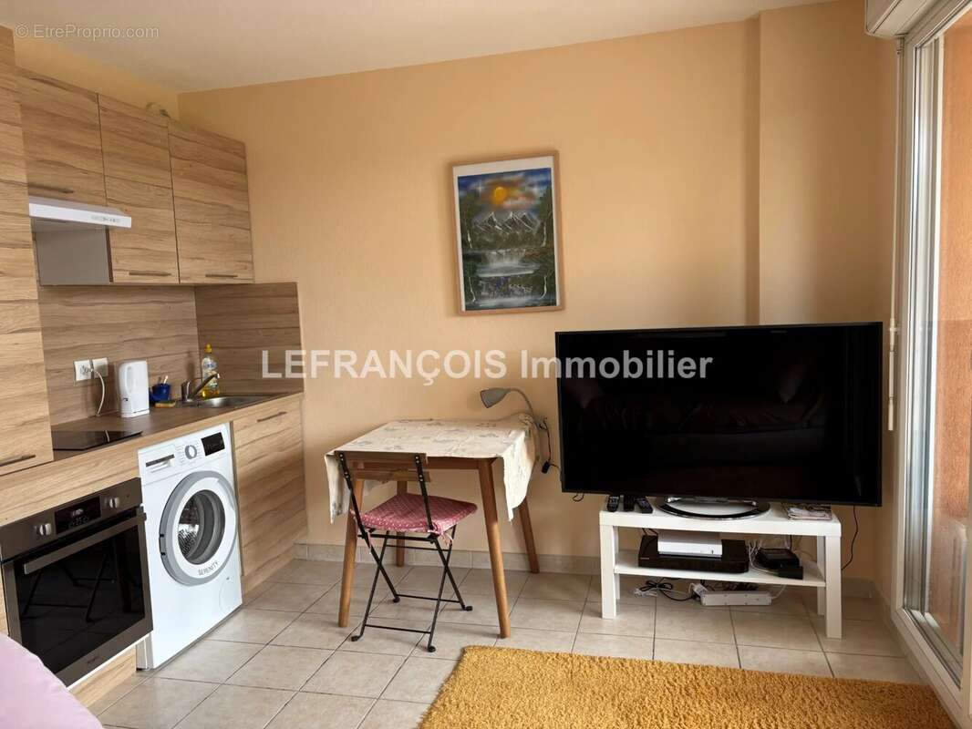 Appartement à MANDELIEU-LA-NAPOULE