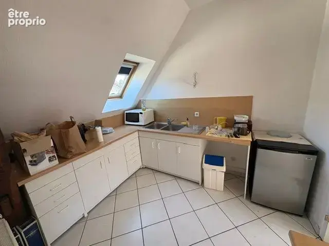 À SAISIR : Immeuble alliant beaux volumes et diverses possibilités d'aménagement ! - photo 9