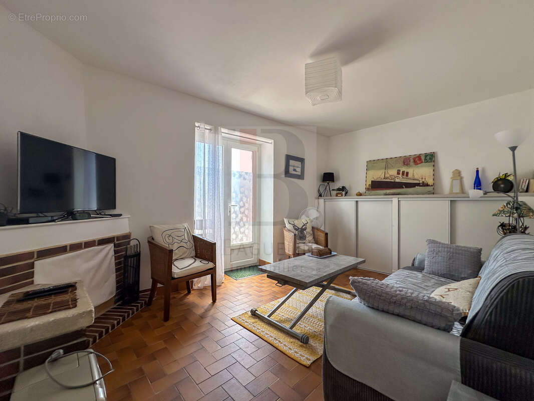 Maison de plain-pied avec jardin - photo 2