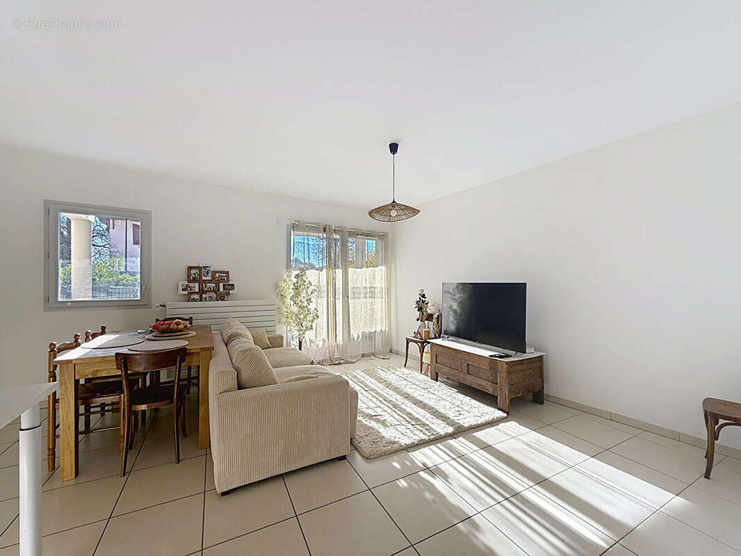 Appartement à MEXIMIEUX