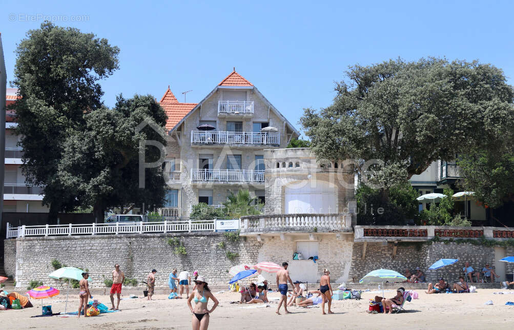 Appartement à SAINT-PALAIS-SUR-MER