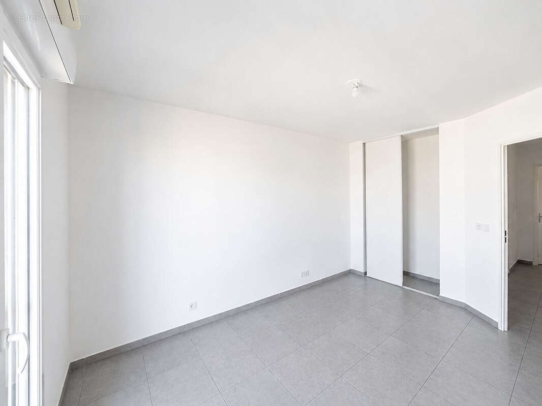Appartement Fréjus 2 pièces 42m² avec place de parking - photo 7