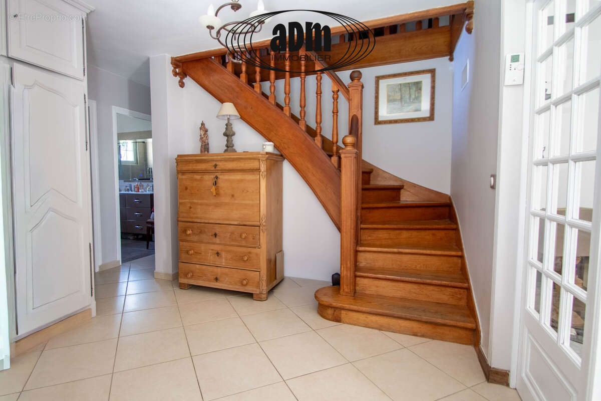 Maison à COUILLY-PONT-AUX-DAMES