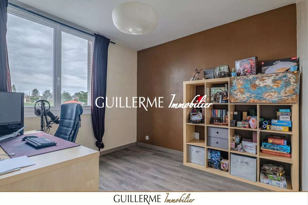 Appartement à CHAMPAGNE-AU-MONT-D'OR