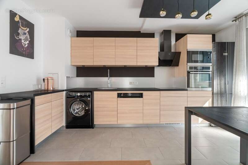 Appartement à ISSY-LES-MOULINEAUX