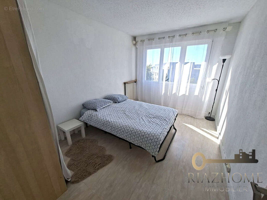 Appartement à LE BOURGET
