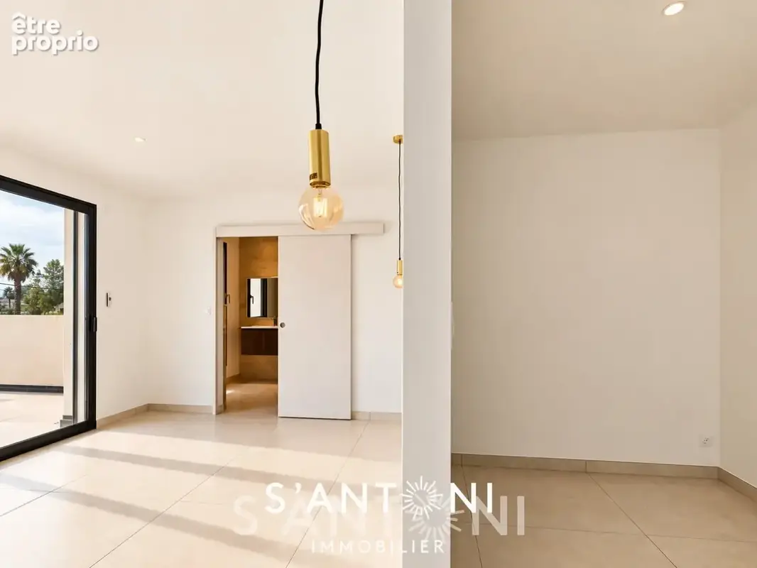 Villa 4 chambres -piscine- FRAIS NOTAIRE REDUIT ! - photo 9