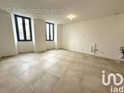 Photo 1 - Appartement à SUZE-LA-ROUSSE