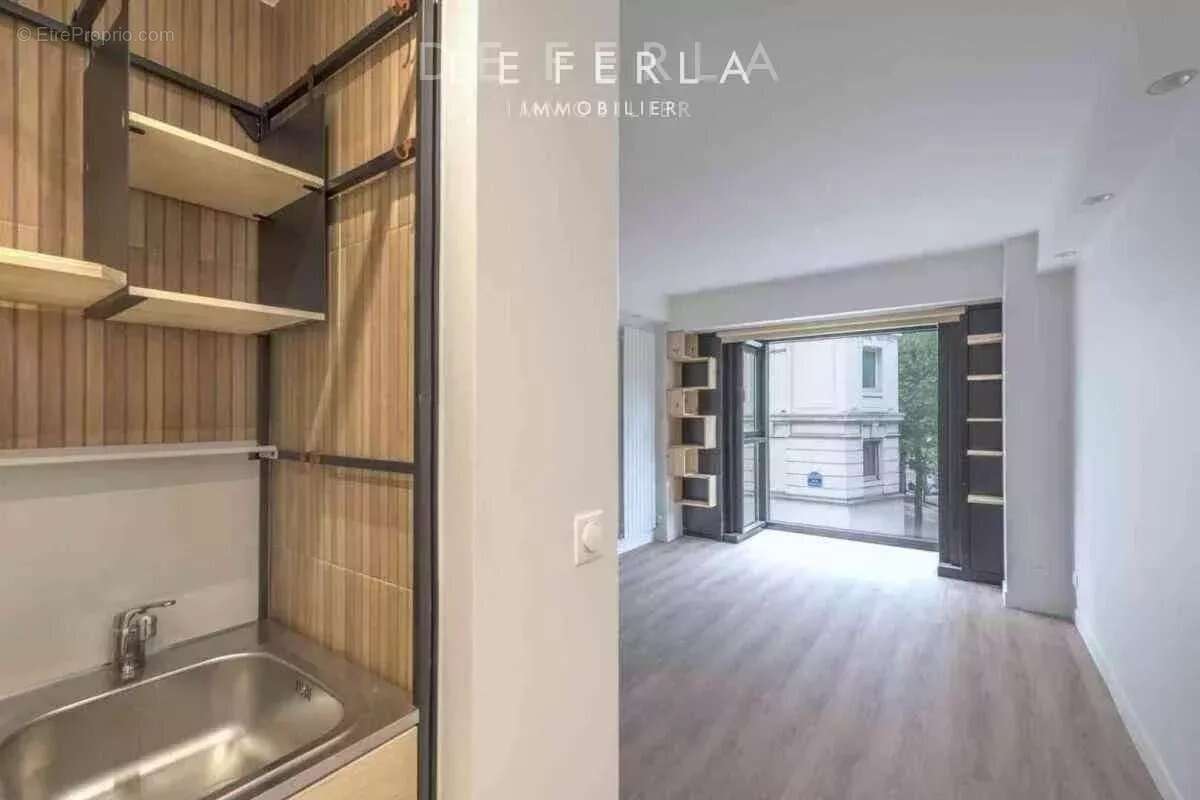 Appartement à PARIS-13E