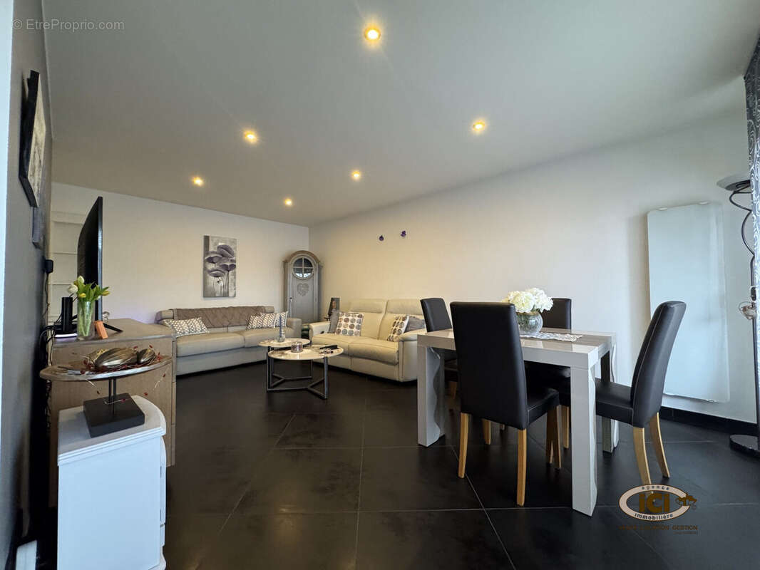 Appartement à ANNEMASSE