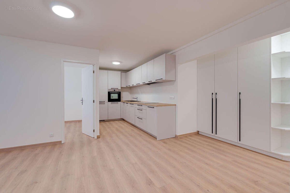 Appartement à EVIAN-LES-BAINS