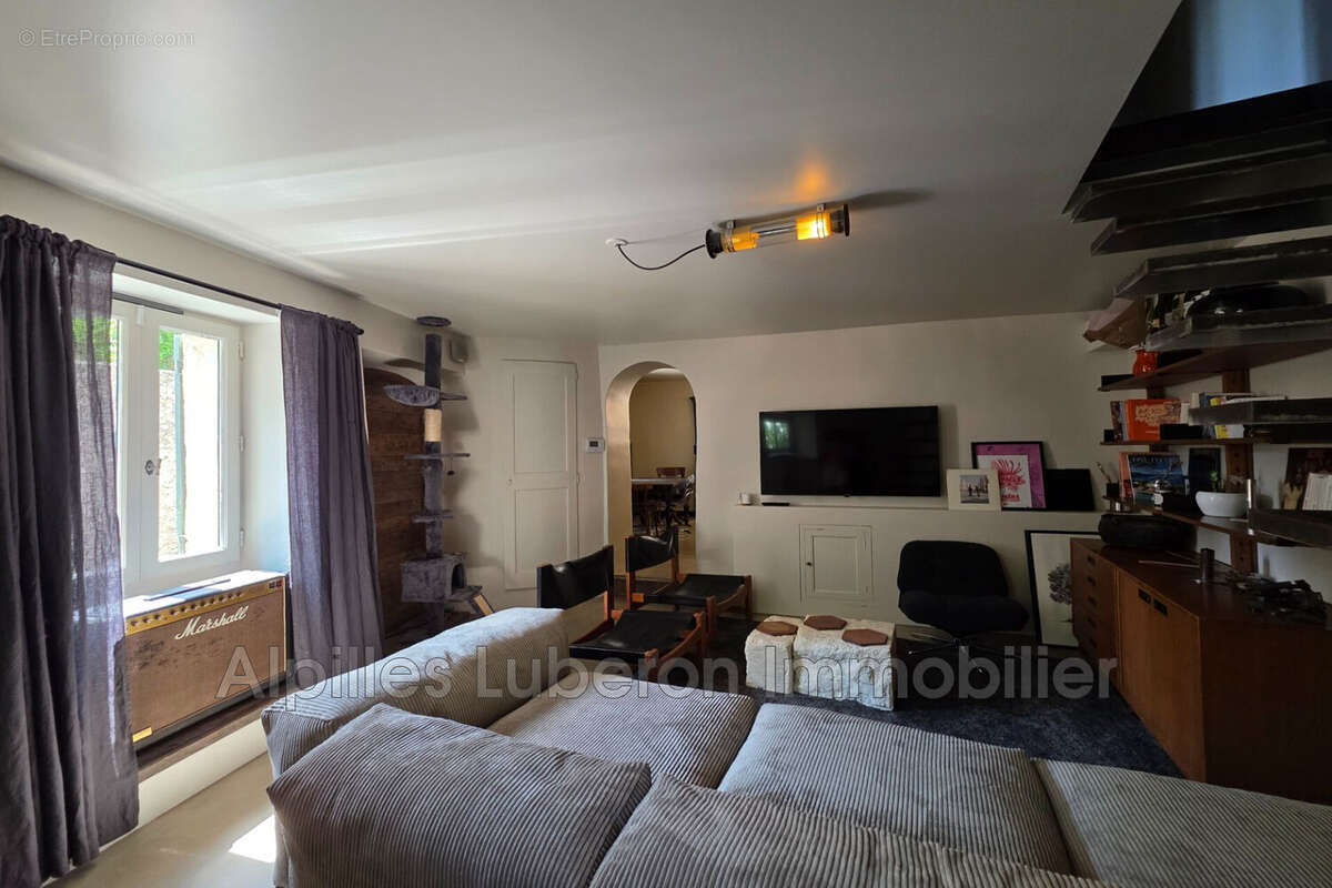 Maison à EYGALIERES