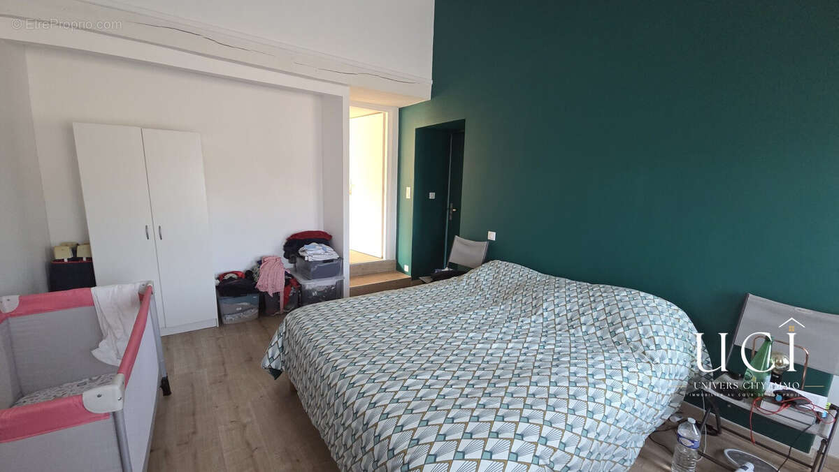 Maison 138 m² à Saint-Etienne-Du-Bois  - photo 7