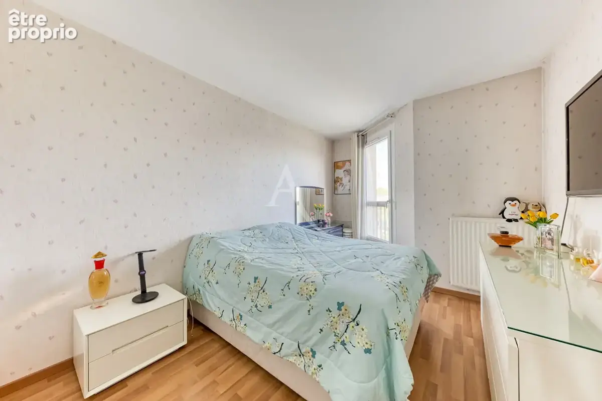 Appartement Lognes 4 pièce(s) 85m² + box secteur de la Maillière - photo 7