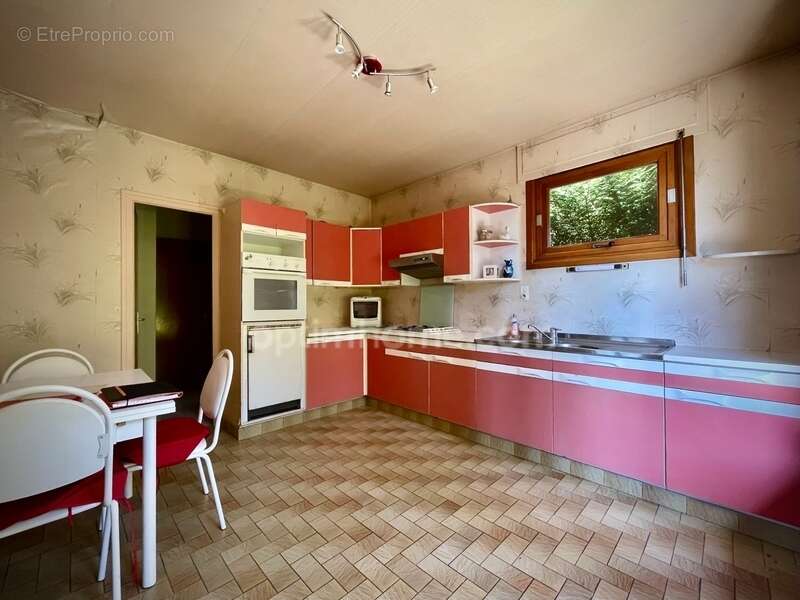 Maison à SERRIERES-EN-CHAUTAGNE