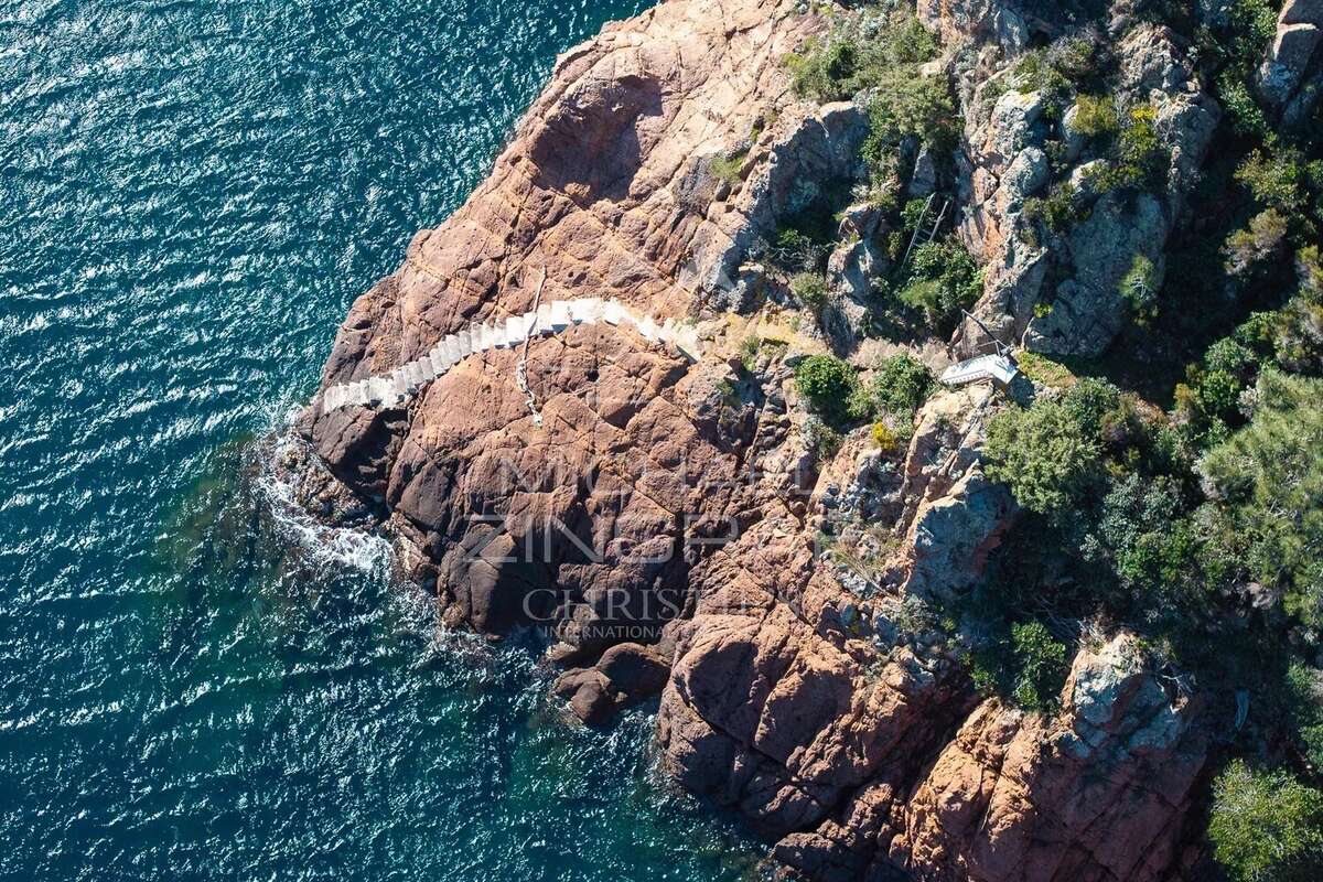 Maison à THEOULE-SUR-MER