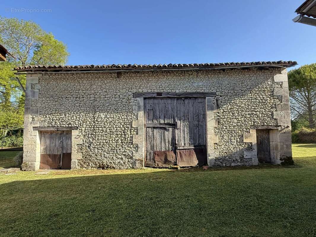 Maison à TOCANE-SAINT-APRE