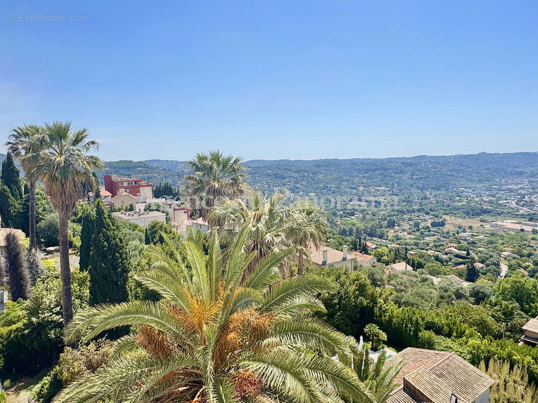 Appartement à GRASSE
