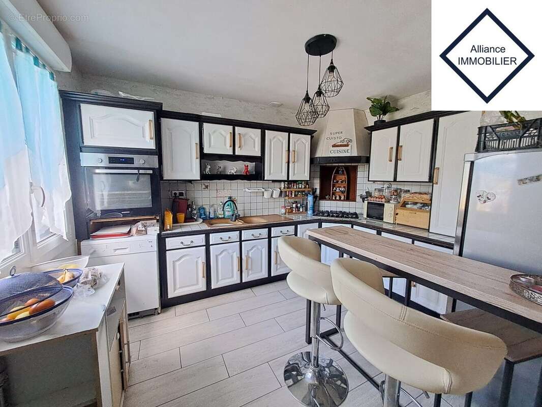 Maison à MONTAUBAN-DE-BRETAGNE