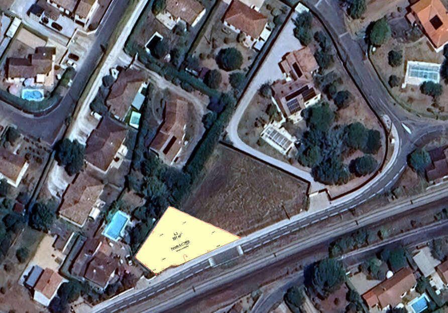 Terrain à COUFOULEUX