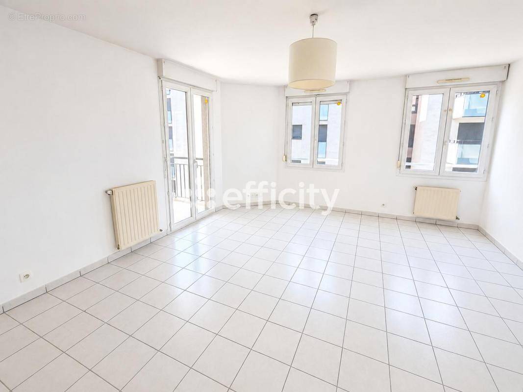 Appartement à VILLEURBANNE