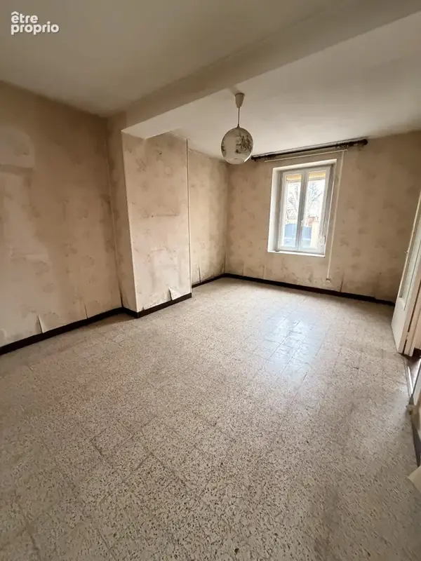 Maison 105 m2 à rénover   Fort potentiel   À 15 minutes de Saint-Quentin - photo 10