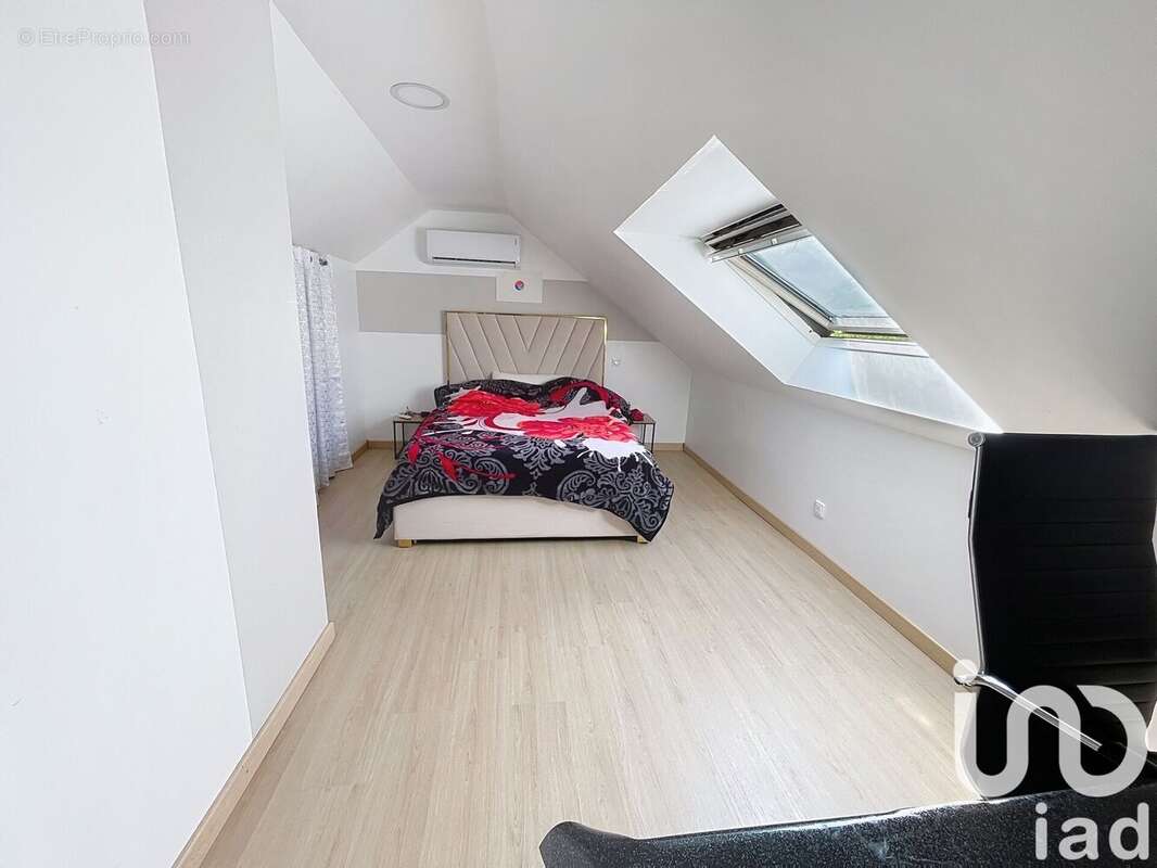 Photo 9 - Maison à BU