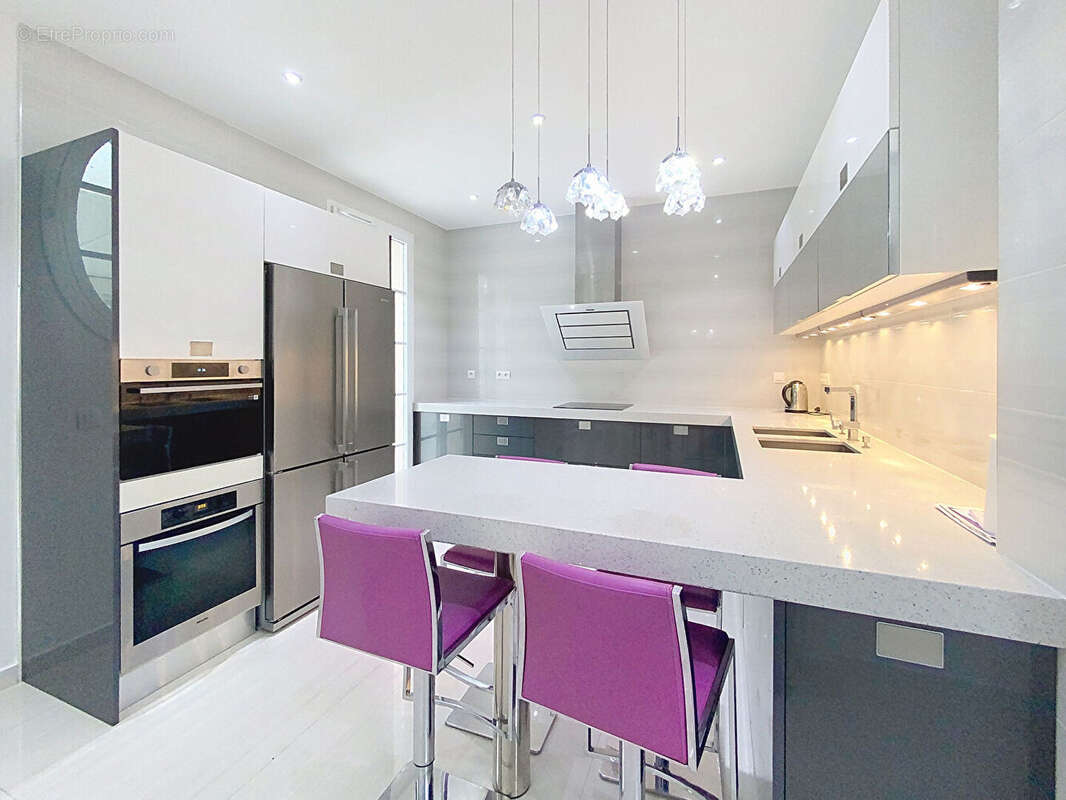 Maison à BAILLY-ROMAINVILLIERS