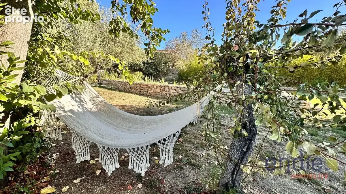 A Lorgues, charmante bastide de 158m2, 4 chambres, studio et piscine - photo 24
