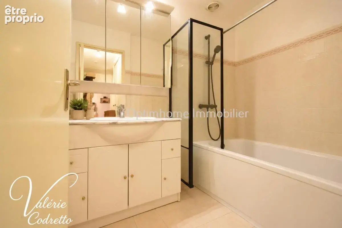 Hyères 83400 – quartier gare  appartement t2 – tout à pied ! - photo 6
