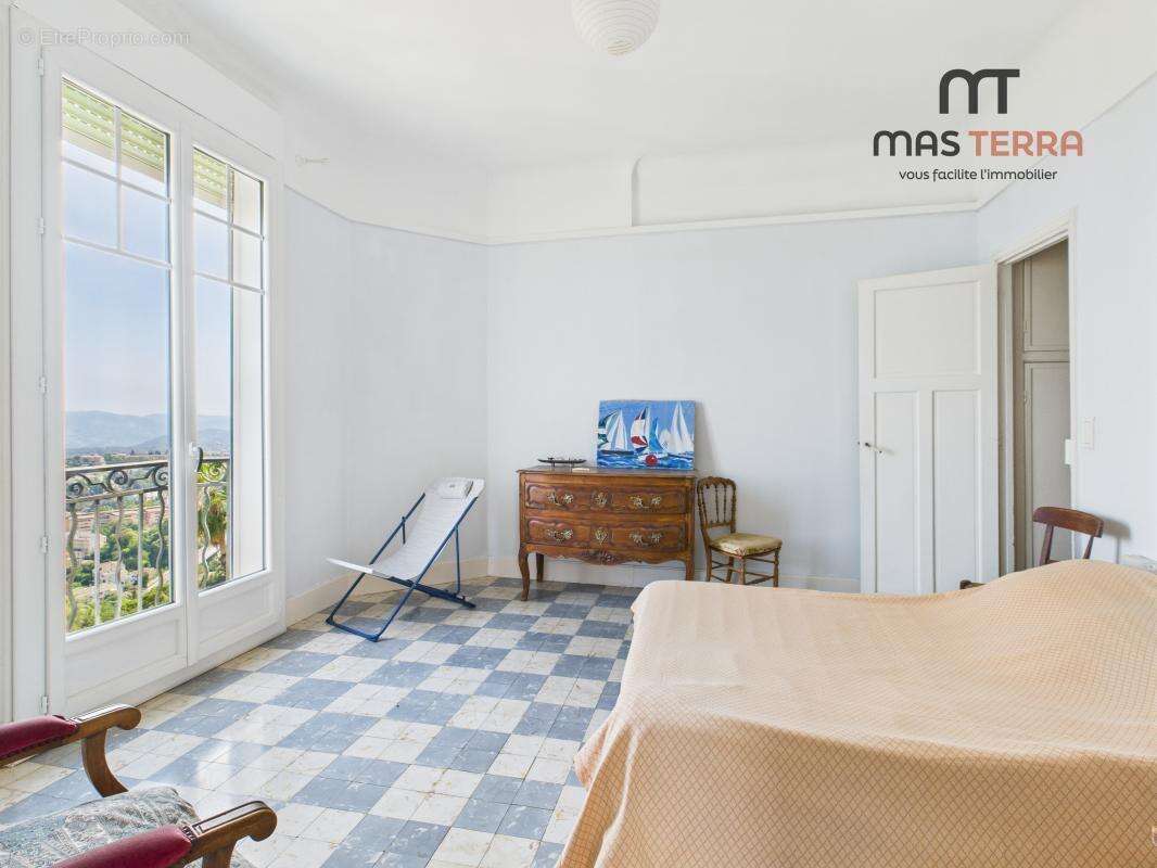 Appartement à GRASSE