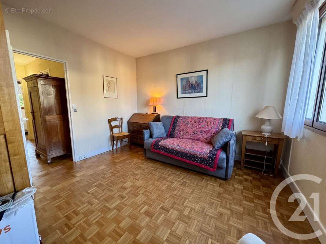 Appartement à AVON
