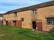 Appartement à COURLON-SUR-YONNE