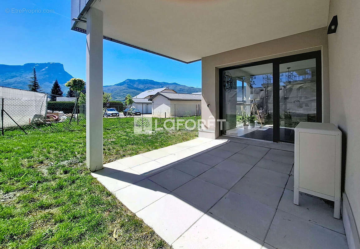 Appartement à MYANS