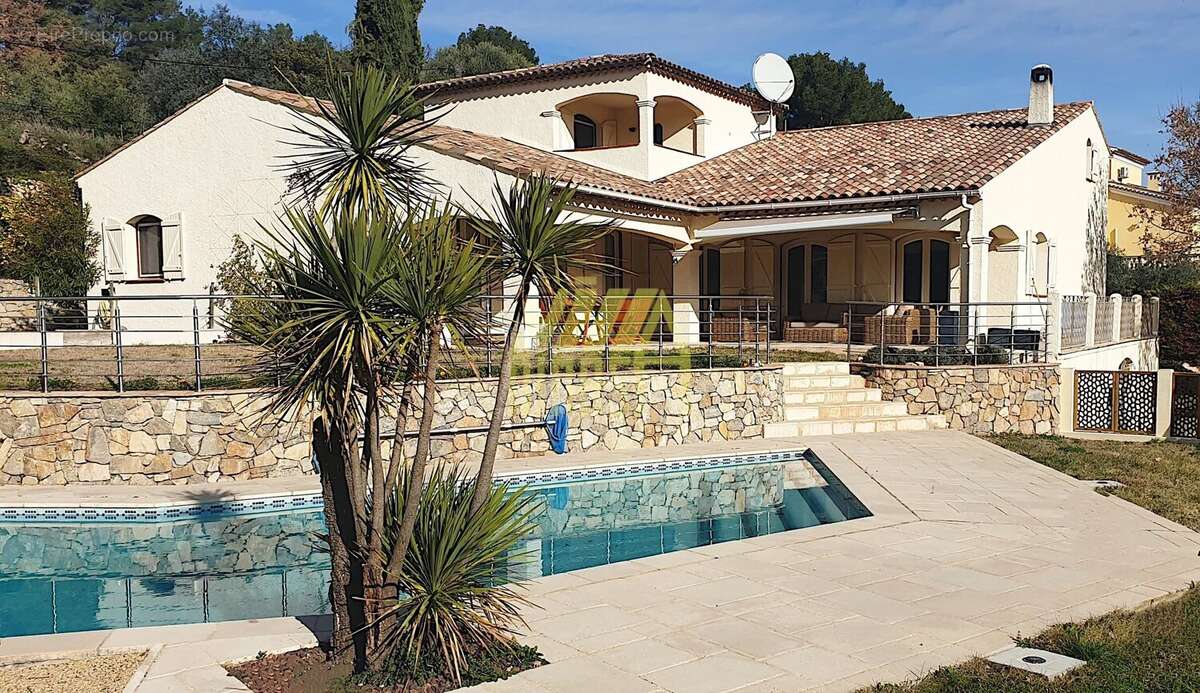 Maison à DRAGUIGNAN