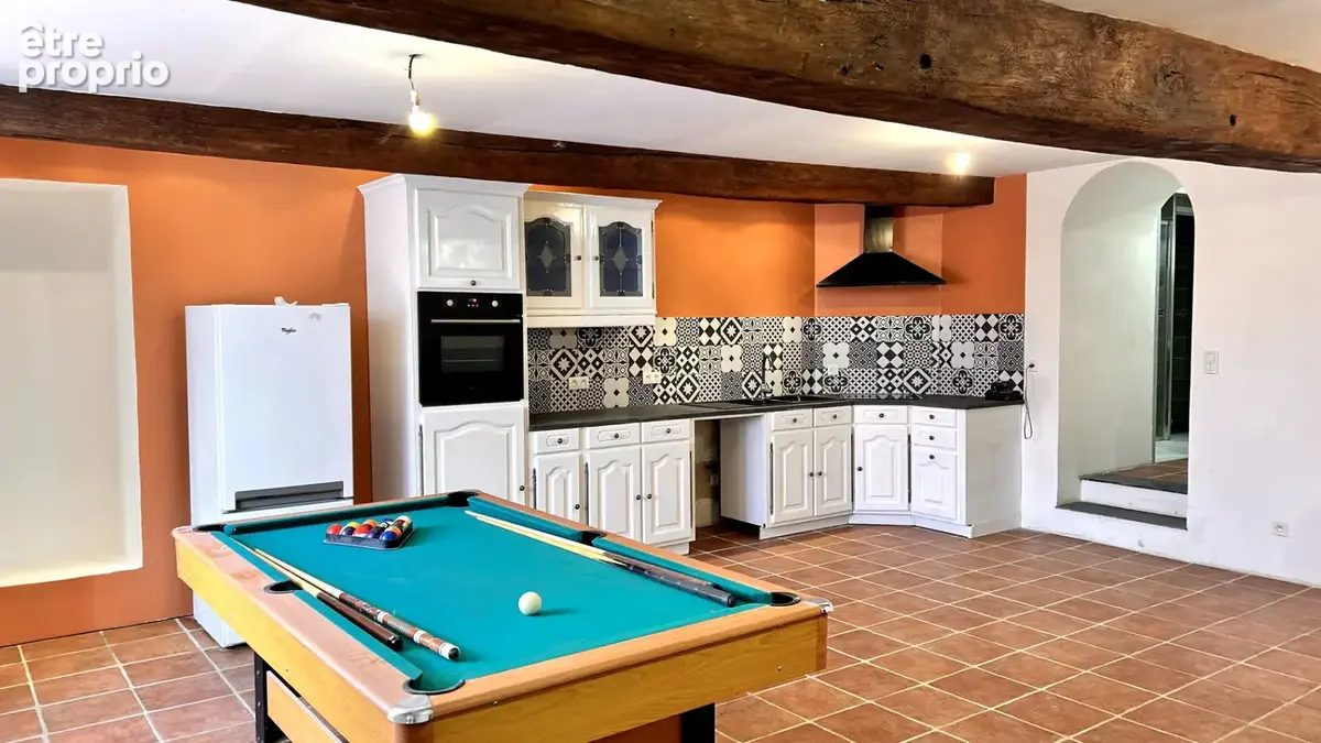 Maison  7 pièce(s) 208 m2 SEGRE EN ANJOU BLEU - photo 4