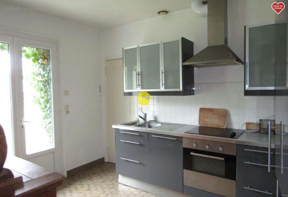 Maison à MONTRICHARD