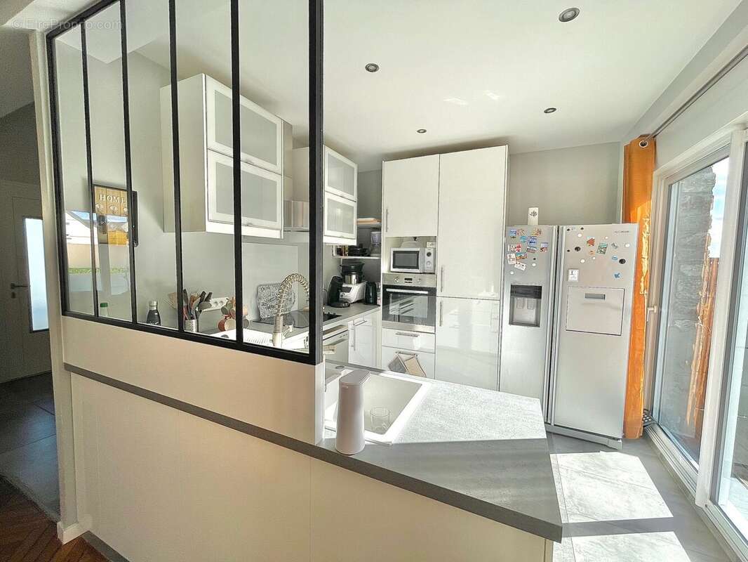 Maison à LA CHAPELLE-BOUEXIC